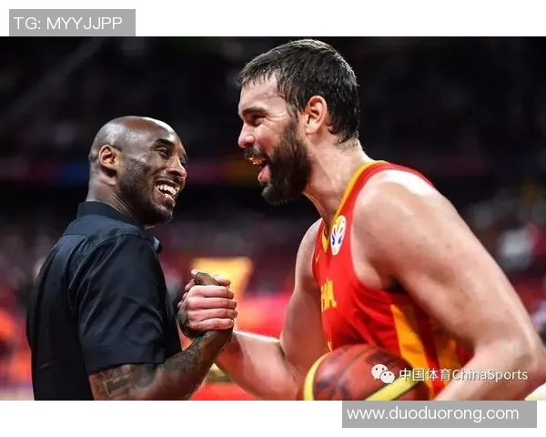 美国男篮与韩国男篮激战正酣谁能在这场对决中笑到最后